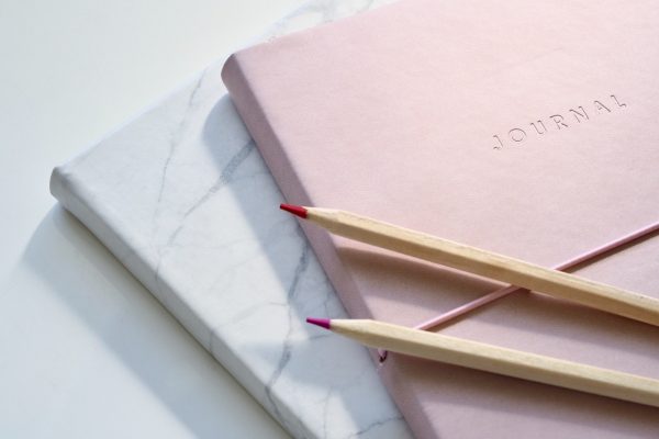 closeup-photo-of-journal-book-and-pencils-1018133.jpg closeup-photo-of-journal-book-and-pencils-1018133.jpg